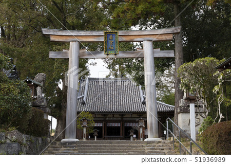 Torii和Wakamiyasha的主要大廳 51936989