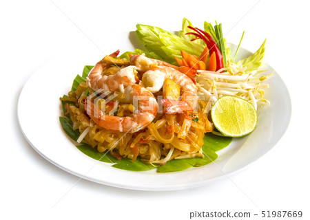 Thaifood stir fried rice noodle with shirmp 51987669