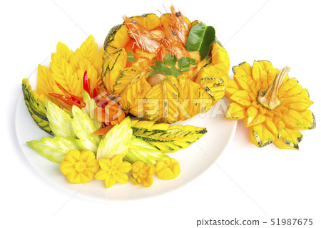 (tom yum goong)Thaifood spicy soup with shrimp 51987675