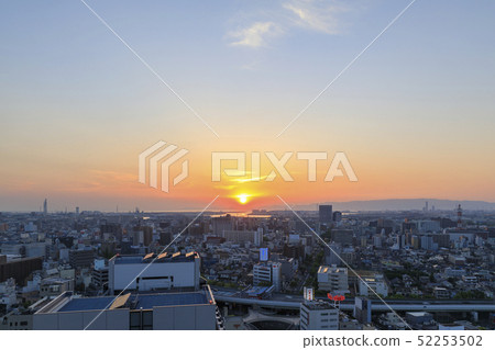 Osaka, Sakai, urban scenery, Kashiwa area, evening scenery Osaka, Sakai, urban scenery, Kashiwa area, evening scenery 52253502