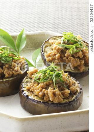 Stuffed eggplant with eggplant 12 52394437