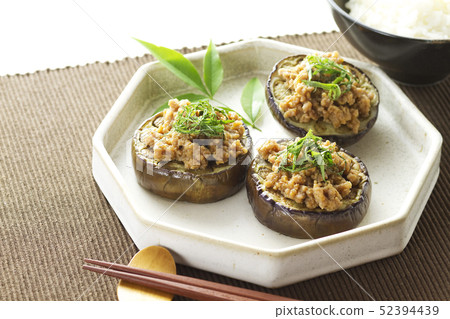 Meat miso sauce 14 with eggplant 52394439