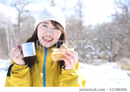Woman enjoying winter leisure 52396906
