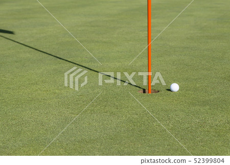 杯子和球高爾夫球場綠色投入圖像圖像材料 52399804