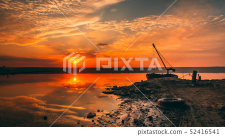 Panoramic view of the salt lake at sunset Panoramic view of the salt lake at sunset 52416541