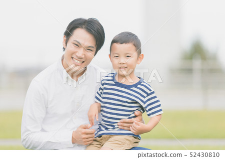 爸爸 父親 男生 52430810