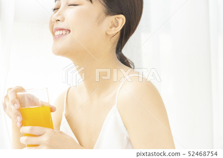 Woman health healthy Woman health healthy 52468754