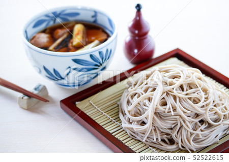 什錦蕎麥麵和味噌湯 52522615