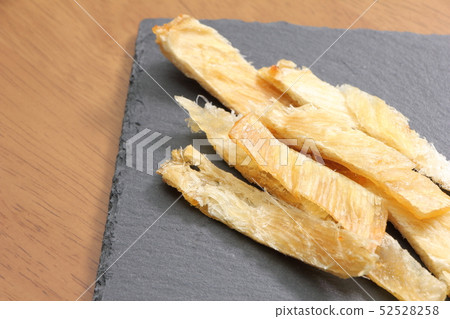 Grilled fin. 52528258