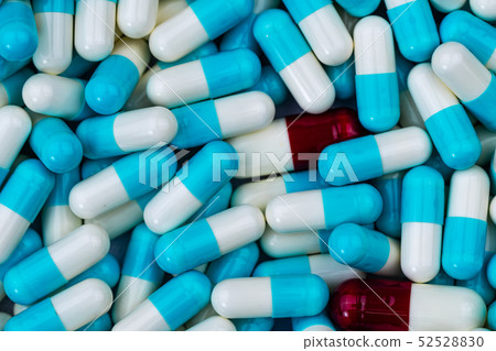 Bulk of capsule pills. Pharmaceutical industry. 52528830
