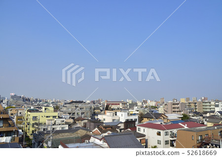 Car window scenery of Keikyu Airport Line 52618669