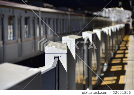 站門 站門 52631896