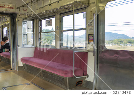 [Inside the Ichibata Electric Railway] 52843478