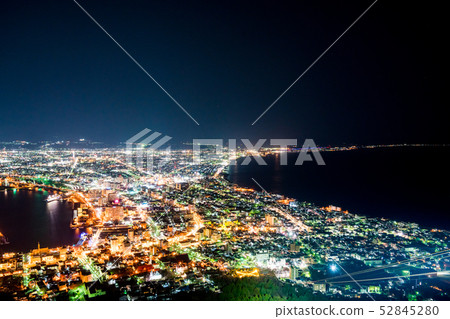 [Hokkaido] Night view of Hakodate 52845280