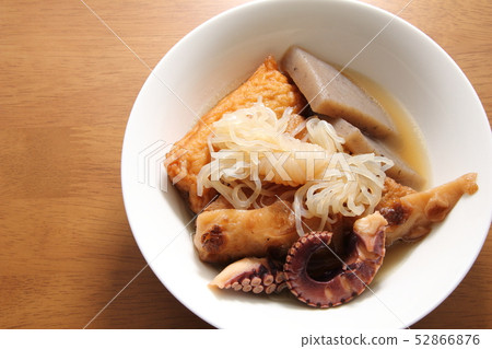 關東煮白rat,魔芋,章魚,竹輪等 關東煮白rat,魔芋,章魚,竹輪等 52866876