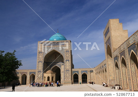 中亞絲綢之路之旅烏茲別克斯坦布哈拉卡蘭清真寺 52867713
