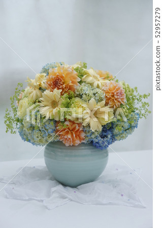 夏季插花 夏季插花 52957279