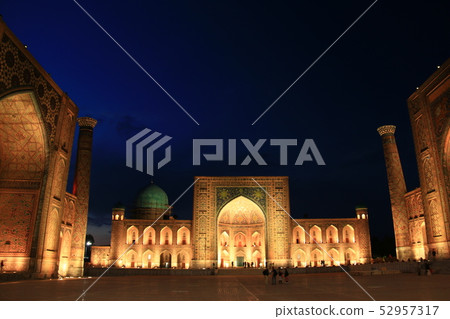 Central Asia Silk Road Trip Uzbekistan Night View of Samarkand Registan Square 52957317