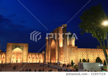 Central Asia Silk Road Trip Uzbekistan Night View of Samarkand Registan Square 52957319