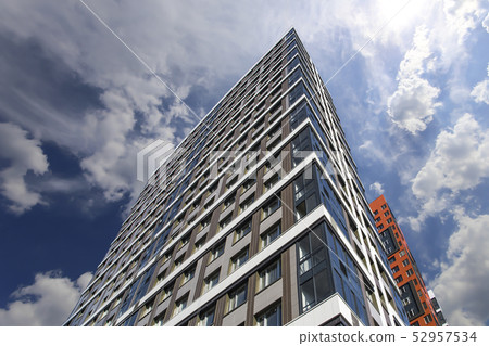 Multi-storey building under construction 52957534