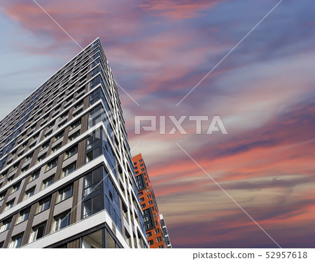 Multi-storey building under construction 52957618