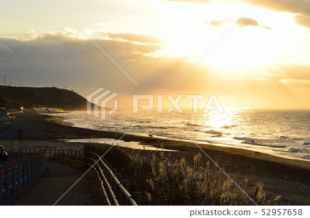 Omaezaki Long Beach morning view 171112am 6:45 Omaezaki Long Beach morning view 171112am 6:45 52957658
