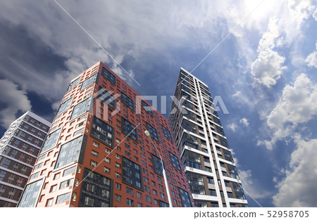 Multi-storey building under construction 52958705