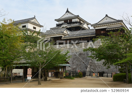 Japan's 100 Great Castles / Matsuyama Castle Japan's 100 Great Castles / Matsuyama Castle 52960934