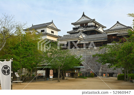 日本的100座大城堡/松山城 52960947