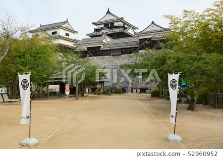 Japan's 100 Great Castles / Matsuyama Castle Japan's 100 Great Castles / Matsuyama Castle 52960952