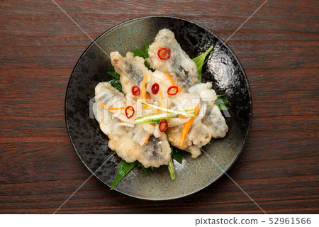 醃製鹹鹹菜 醃製鹹鹹菜 52961566