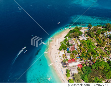 Tropical island with white sand beach and ocean 52962735