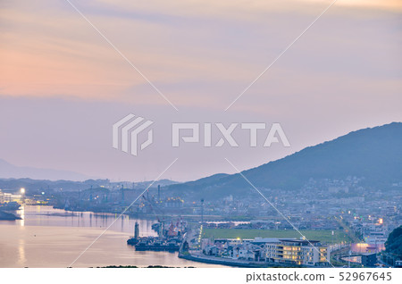 Dusk of a local city overlooking Dokai Bay [Fukuoka Prefecture] 52967645