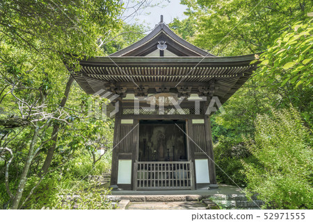 Engakuji Temple Toho Hakumein Seikannondo (Yamanouchi, Kamakura City) 52971555