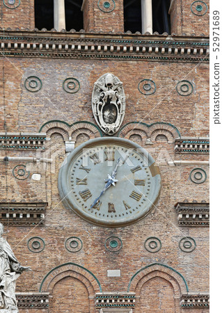 Clock Santa Maria Maggiore Clock Santa Maria Maggiore 52971689