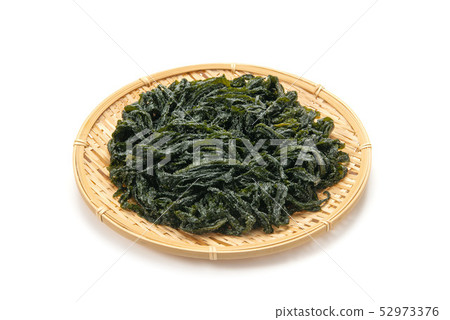 鹽漬的裙帶菜海藻 52973376