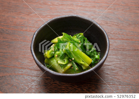 Soaked vinegar miso soup Soaked vinegar miso soup 52976352