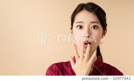 Amazing woman 52977841