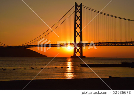 晚上景觀明石海峽大橋 52986678