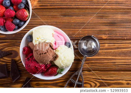 Mix of ice cream ball Mix of ice cream ball 52993933