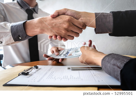 Dishonest cheating in business illegal money, Dishonest cheating in business illegal money, 52995501