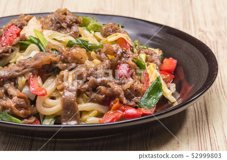 Yaki udon Yaki udon 52999803