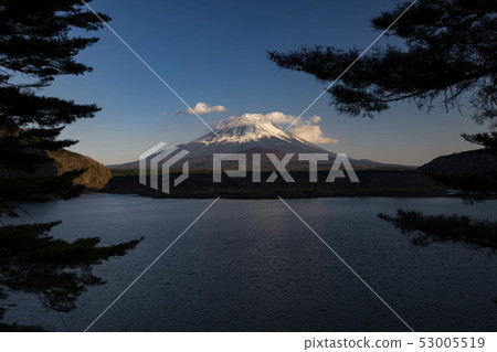 Mount Fuji seen from Lake Shoji, Japan 53005519