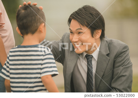 爸爸 父親 男 53022000