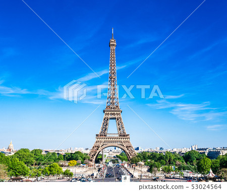 Eiffel Tower seen from the Paris-Cyillon Palace 53024564