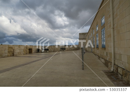 聖安吉洛堡 53035337