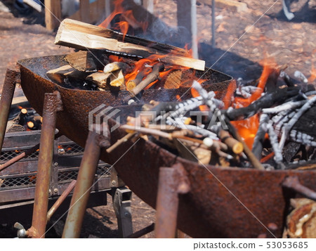 Tochigi [camping] burning in the open fire 53053685