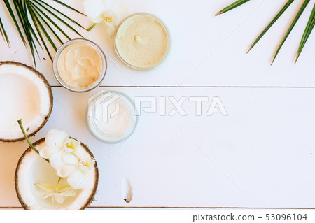 Coconut oil nd cosmetics Coconut oil nd cosmetics 53096104
