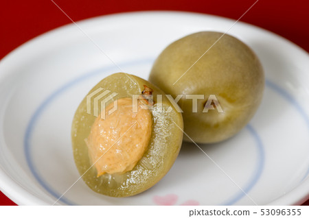 Crisp plum (not colored) Crisp plum (not colored) 53096355