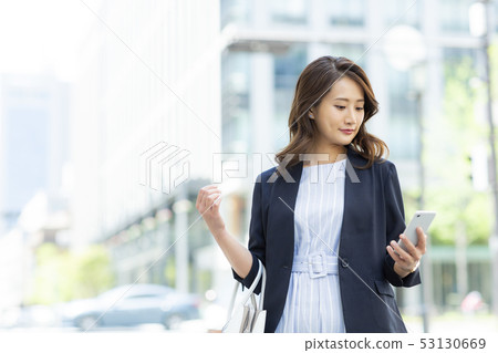 Business woman Business woman 53130669